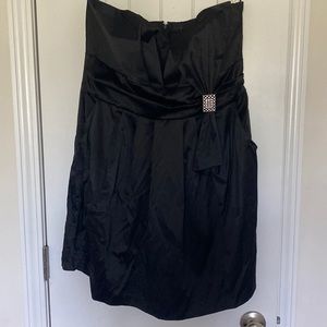 Black strapless dress